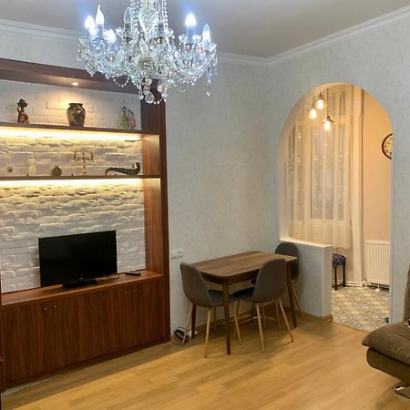 Best Location Renovated Home Tbilisi Buitenkant foto
