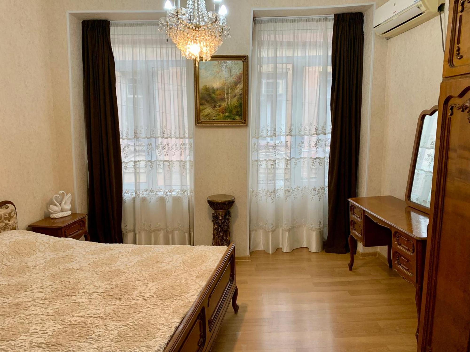 Best Location Renovated Home Tbilisi Buitenkant foto